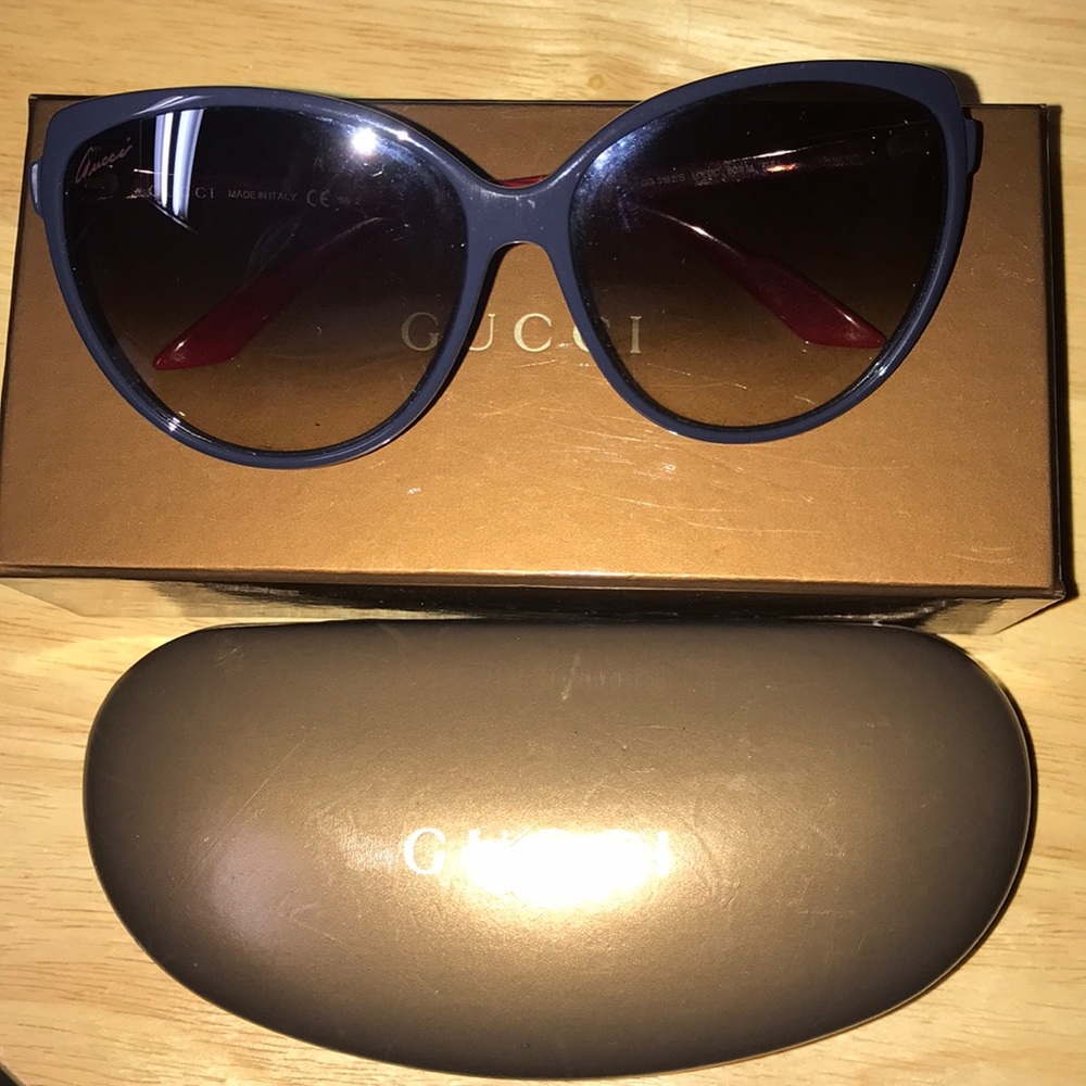 Red and Navy Blue Gucci Cat Eye Sunglasses